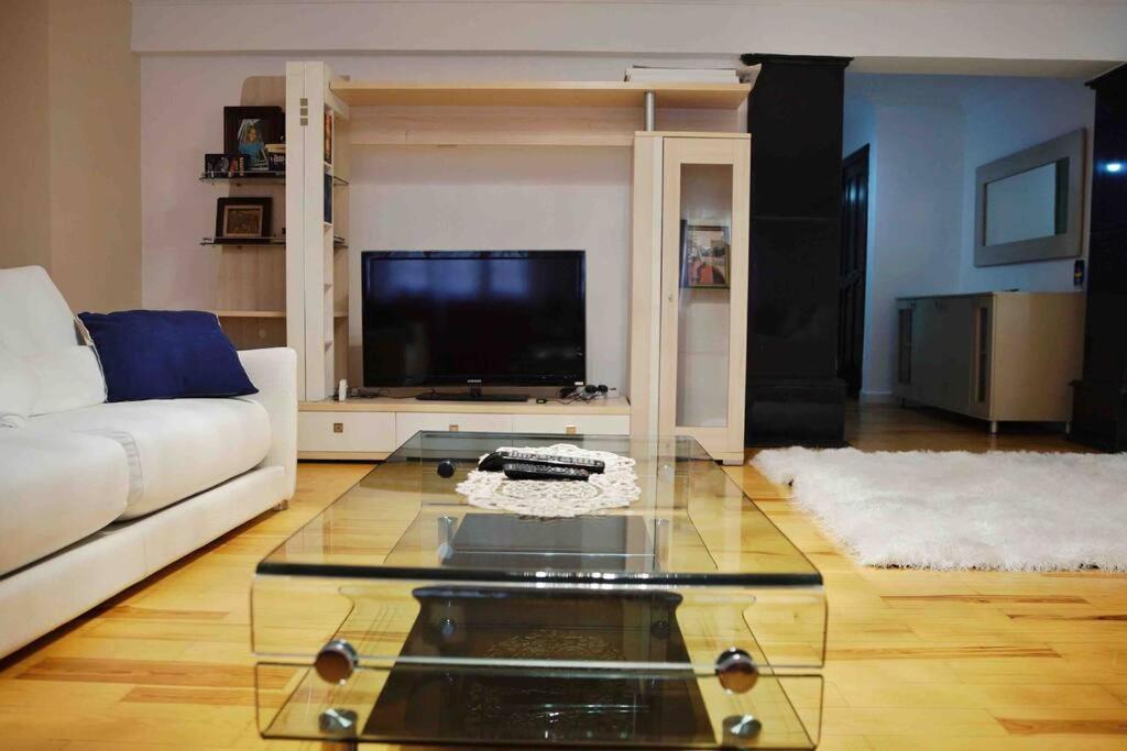 Lovely 3 Bedroom In Degla Maadi *